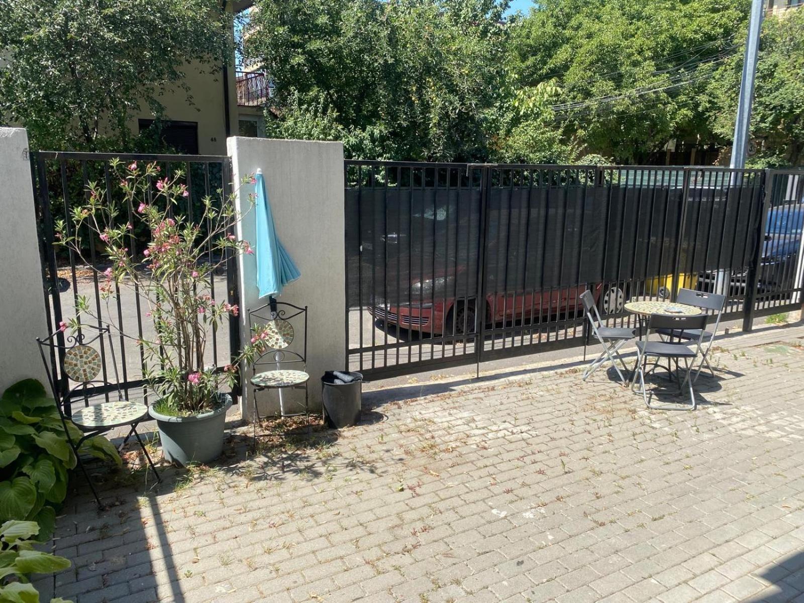 Lovely Apartment In Villa In Bucureşti Eksteriør bilde